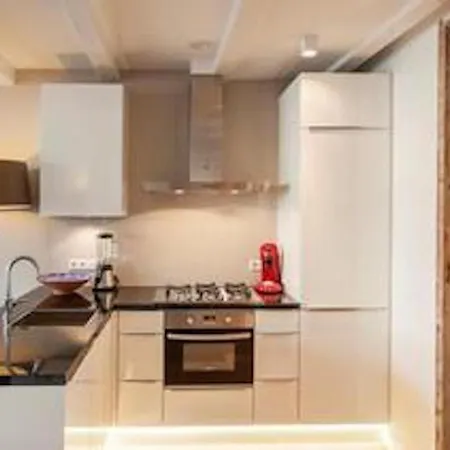 Experience An Exquisite Blend Of 18th Century Amsterdam! 4 Bedroom Duplex Penthouse *
