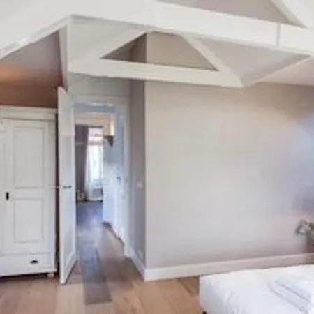 Experience An Exquisite Blend Of 18th Century Amsterdam! 4 Bedroom Duplex Penthouse Apartmán *